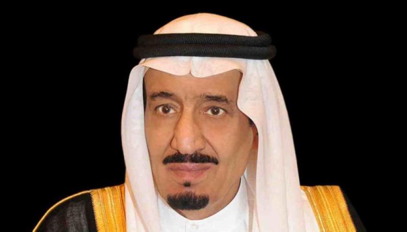 منح المواطن عبدالله الصوينع وسام الملك سلمان من الدرجة الثالثة