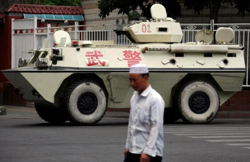 دراسة: الصين شيدت 380 معسكر اعتقال في شينجيانج 