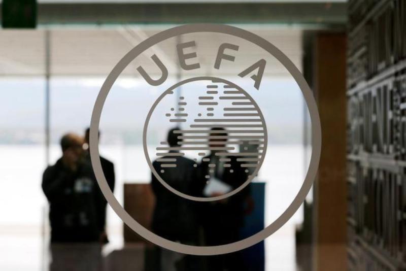 اعتماد التبديلات الخمسة في أبطال أوروبا ودوري الأمم