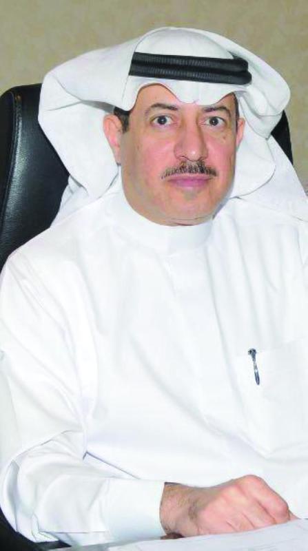 الشاحنات «تخنق» طريق ميناء الدمام
