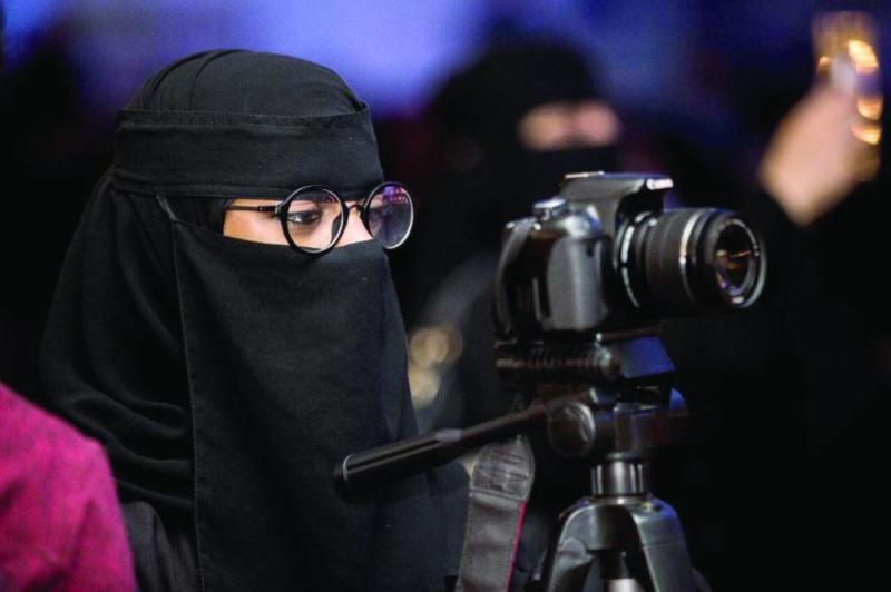 الصورة: اللغة السائدة والأكثر تعبيرا