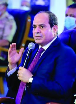 السيسي يحذر من مخططات لهدم استقرار مصر