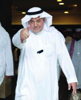 الامير منصور بن مشعل و ماجد النفيعي يحفزون لاعبي الاهلي بمكافئات خاصه