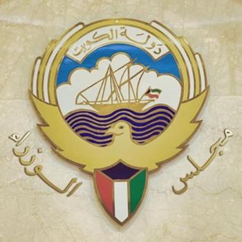 مجلس الوزراء الكويتي يعلن الحداد 40 يوما ويغلق الدوائر الرسمية 3 أيام 