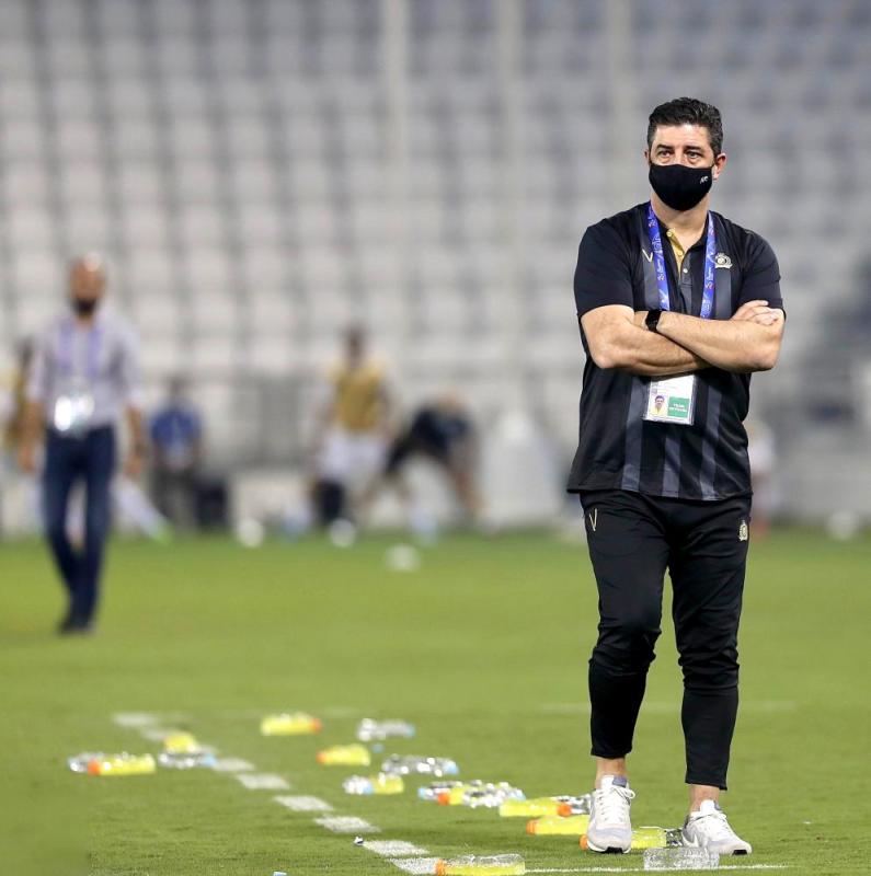 فيتوريا يخشى الأخطاء.. وفلادان يراهن على الثنائي