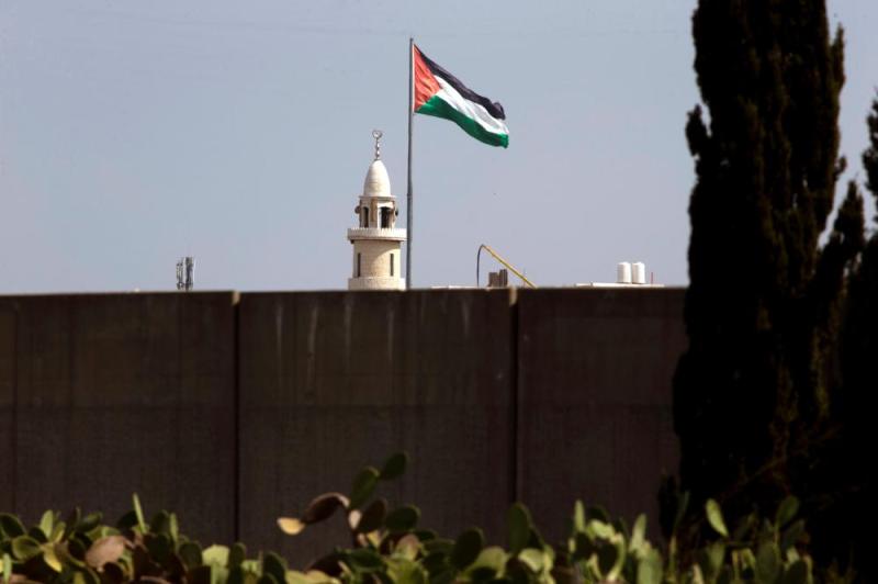  521 إصابة جديدة بكورونا و8 وفيات في فلسطين
