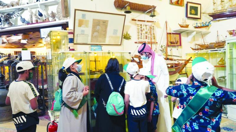 «فلوة» تستقبل «أيتام البر»