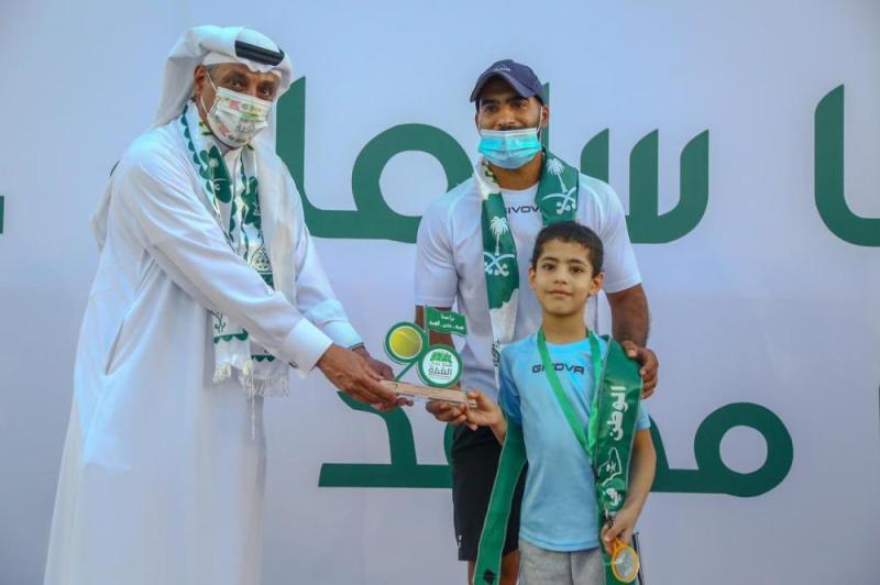 الوحدة يتوّج بكأس اتحاد التنس للبراعم