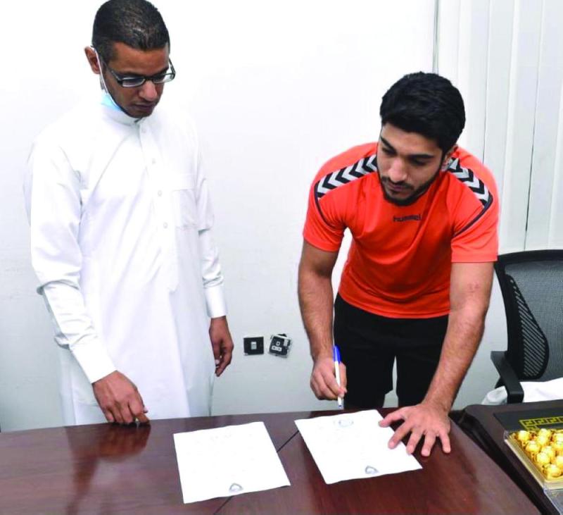 مضر يضاعف قواه بصفقة «المحسن»