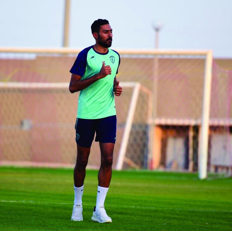 النصر يعالج خروجه الآسيوي بـ «الشاطر حسن»