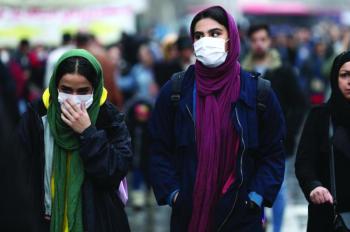 450 ألف إيراني مصابون بفيروس كورونا