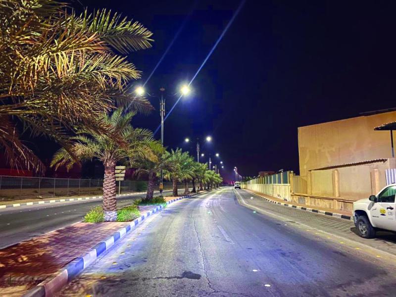 إضاءة شوارع بقيق بفوانيس الـ«LED»