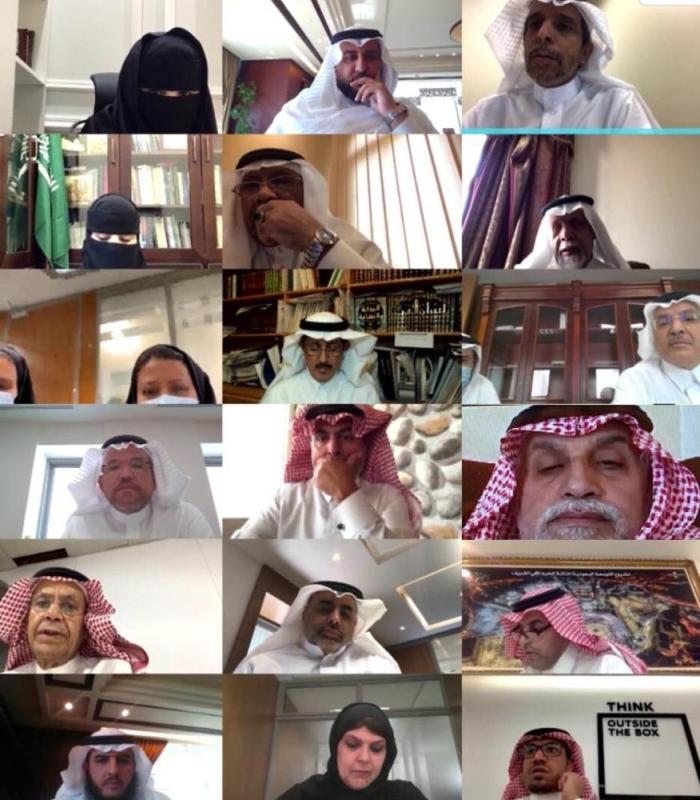 'الشورى' يبحث معوقات 'مدرستي' وتحديات المبتعثين 