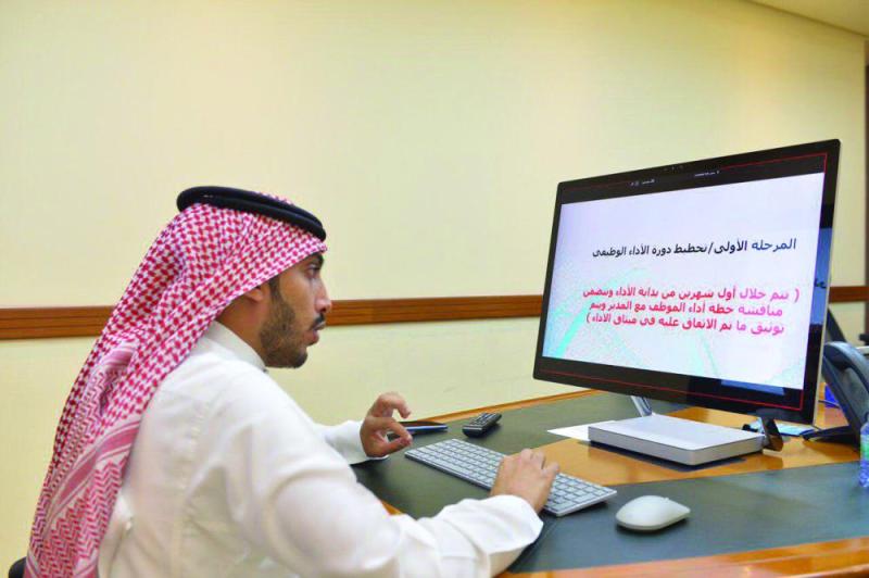 تطوير أداء 500 موظف بـ «الأمر بالمعروف»