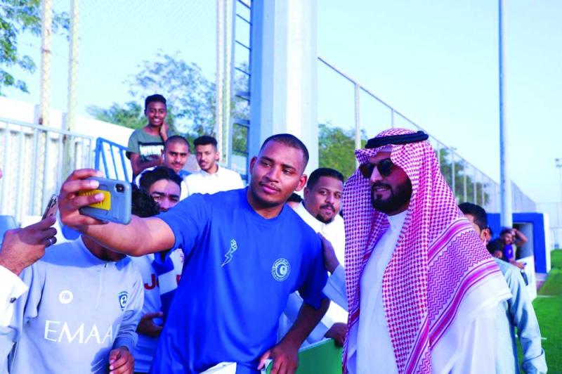 الدوسري: كاميرتي الخاصة سببت مشاكل في المدرج