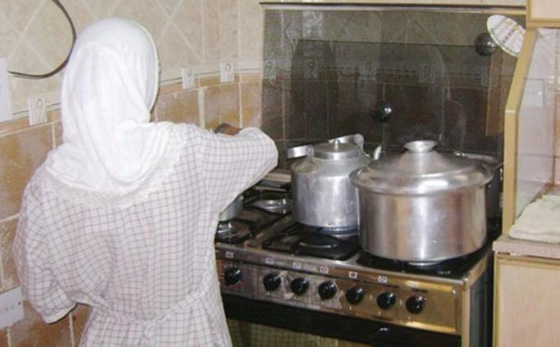 استئناف العمل بعقود التوسط في استقدام العمالة المنزلية الإلكترونية