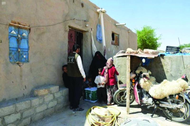 266 طن مساعدات لأسر حضرموت
