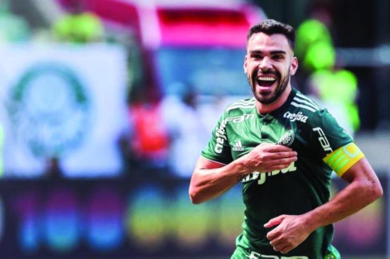 الاتحاد يتفق مع البرازيلي هنريكي بـ 4 ملايين دولار