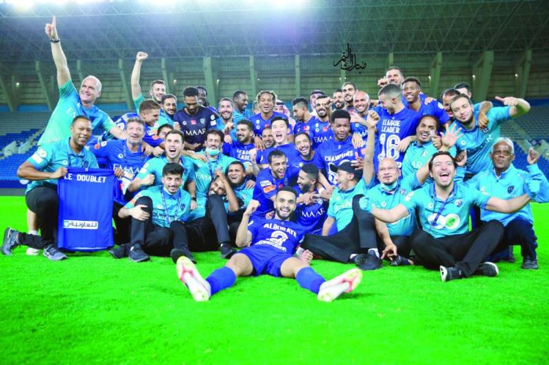 الهلال يتربع على الصدارةبرصيد 721 نقطة