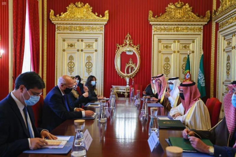 أول زيارة لوزير خارجية سعودي إلى البرتغال