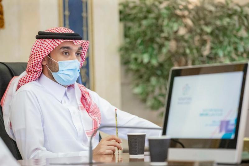 وزير الرياضة يلتقي بلجنة الكفاءة المالية في اجتماعها الأول