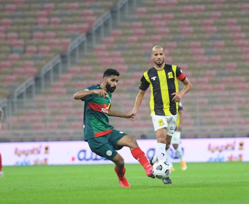 صور مباراة الاتحاد والاتفاق