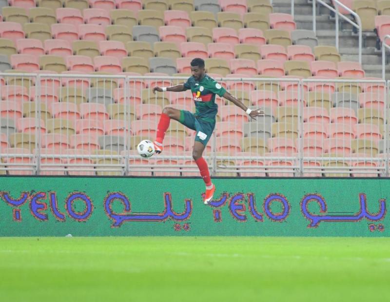 صور مباراة الاتحاد والاتفاق