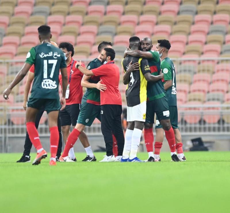 صور مباراة الاتحاد والاتفاق