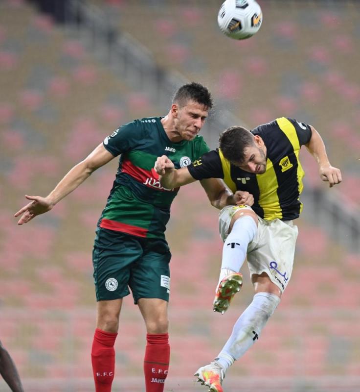 صور مباراة الاتحاد والاتفاق