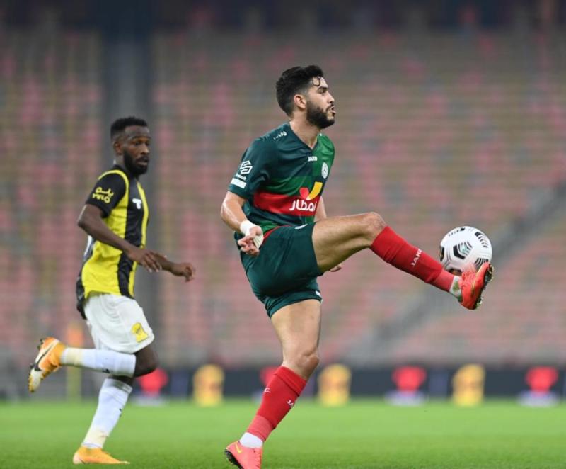 صور مباراة الاتحاد والاتفاق