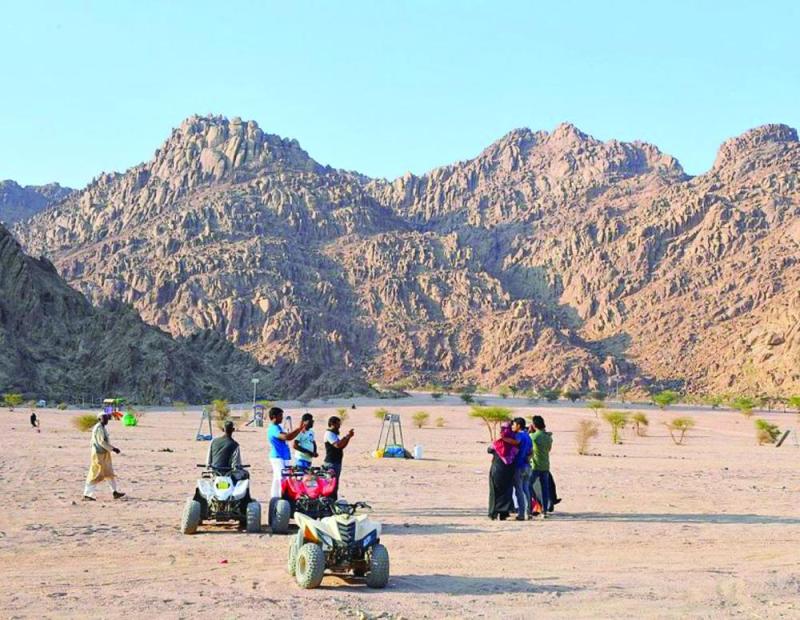 «البيضاء».. وجهة محبي الطبيعة في طيبة