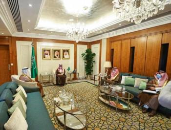 وزير الخارجية يبحث تعزيز العمل الخليجي مع الأمين العام لمجلس التعاون