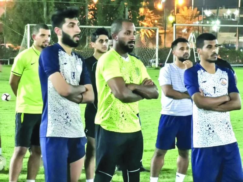 الظهور الأول للساحل وعرعر