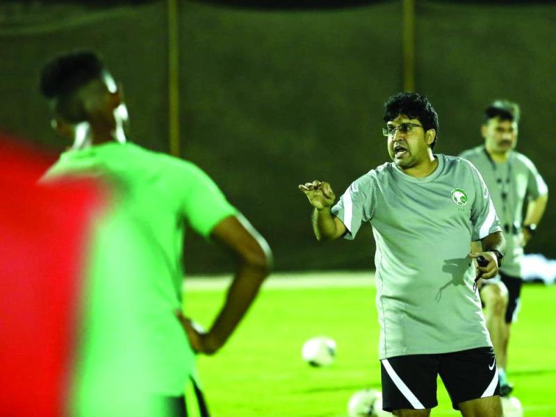 الأخضر الشاب يواصل تدريباته بالدمام