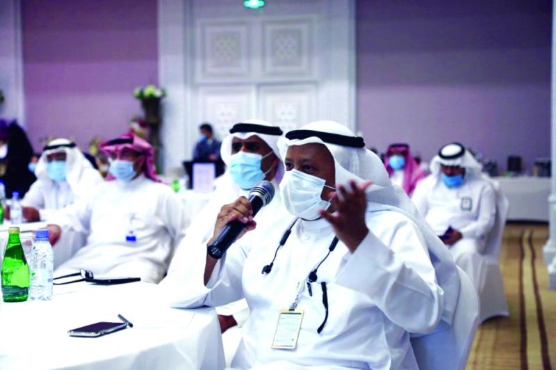 آليات وأنظمة مكاتب العمل في ملتقى «قادة التنمية»
