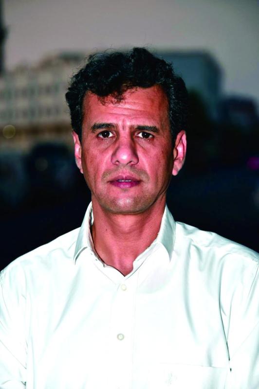 أحياء الخبر تشكو أضرار «سيارات بيع الغاز»