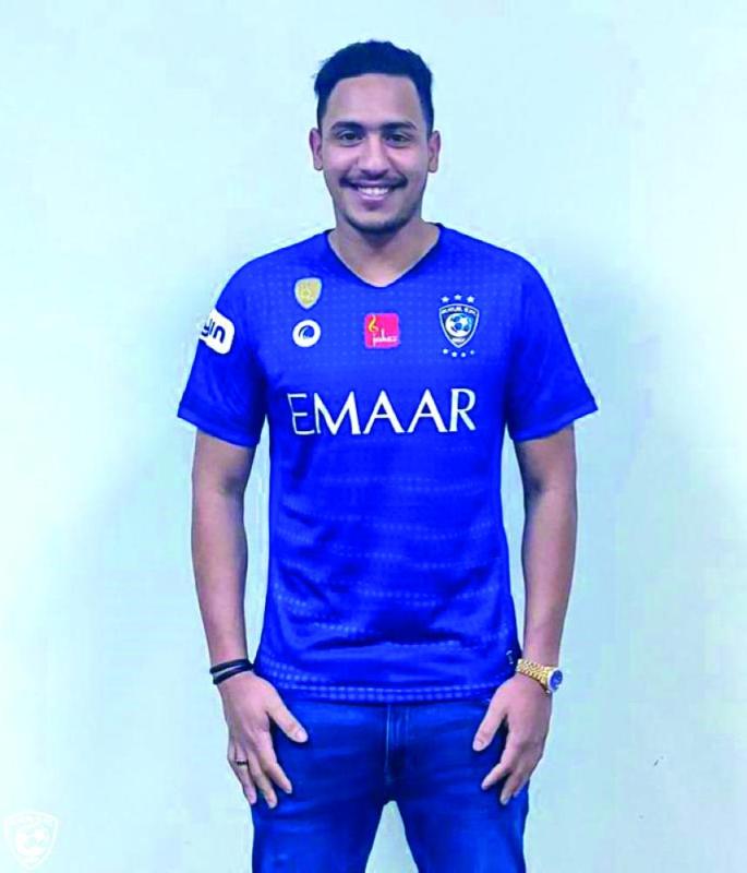 الوطيان يظهر في الهلال