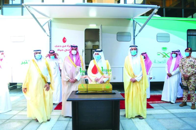 أمير الشرقية يؤكد: الوحدات المتنقلة تحفز التبرع بالدم