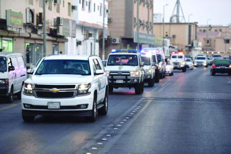 دوريات راجلة وراكبة لتفعيل «الصلاة نور»