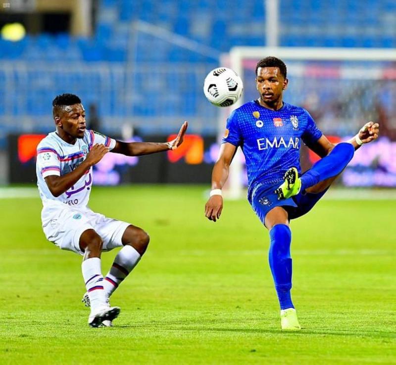 الهلال يتأهل إلى نهائي كأس خادم الحرمين