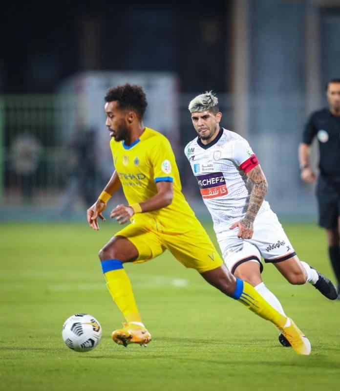بالصور: الشباب يعمق جراح النصر