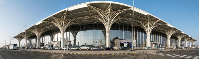 مطار المدينة «آمن صحيًا» بشهادة دولية