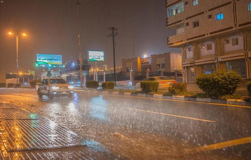 أمطار على عسير حتى الـ 7 مساء