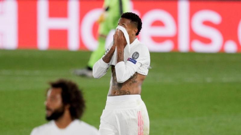 إصابة مدافع ريال مدريد بكورونا
