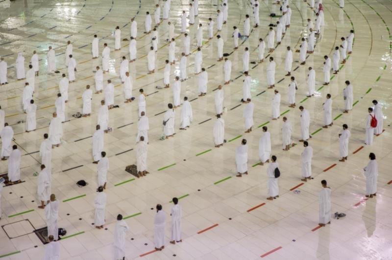 أمطار متوسطة إلى غزيرة على مكة المكرمة