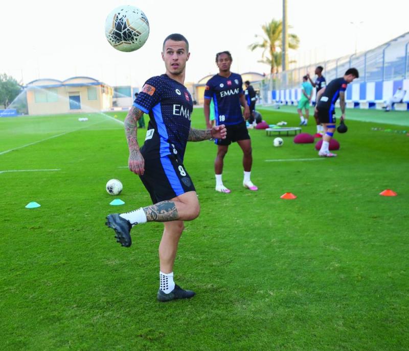 الهلال يعود للاتفاق