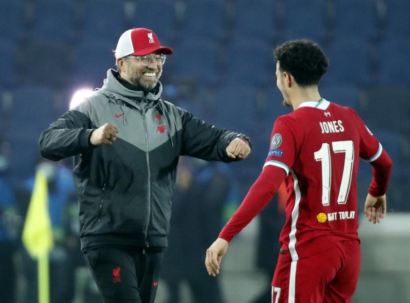 ليفربول يقسو على أتلانتا وصلاح يعادل رقم جيرارد