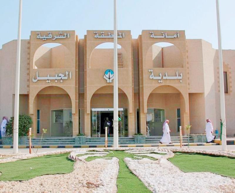 الخدمات وخطط التطوير «غائبة» عن أحياء الجبيل