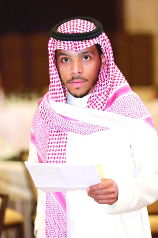العتيق: تعلمت الصبر والقراءة من السفر!