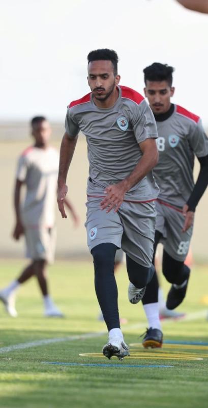 الاتفاق والهلال قمة منتظرة